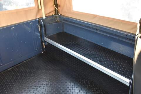 Land Rover Defender 90 2.4 TDCi 4WD SWB Euro 4 2dr - U1719