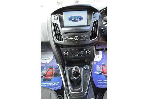 Ford Focus 1.0T EcoBoost Titanium Euro 6 (s/s) 5dr - U1723