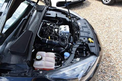 Ford Focus 1.0T EcoBoost Titanium Euro 6 (s/s) 5dr - U1723