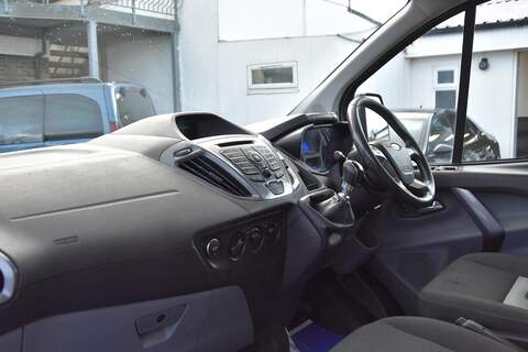 Ford Transit Custom 2.2 TDCi 290 Limited L2 H1 5dr - U1728