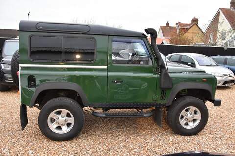 Land Rover Defender 90 2.5 TD5 County Hard Top SUV 3dr Diesel Manual SWB (282 g/km, 120 bhp) - U1736