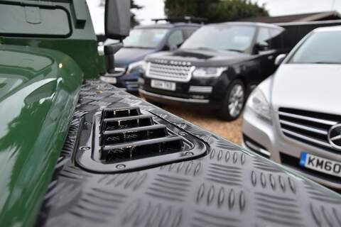 Land Rover Defender 90 2.5 TD5 County Hard Top SUV 3dr Diesel Manual SWB (282 g/km, 120 bhp) - U1736