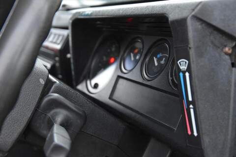 Land Rover Defender 90 2.5 TD5 County Hard Top SUV 3dr Diesel Manual SWB (282 g/km, 120 bhp) - U1736