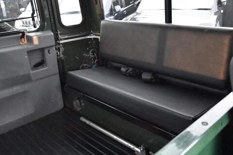 Land Rover Defender 90 2.5 TD5 County Hard Top SUV 3dr Diesel Manual SWB (282 g/km, 120 bhp) - U1736