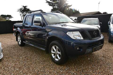 Nissan Navara 2.5 dCi Tekna Auto 4WD Euro 5 4dr - U1743