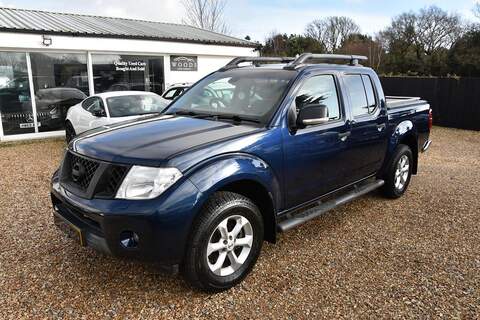 Nissan Navara 2.5 dCi Tekna Auto 4WD Euro 5 4dr - U1743