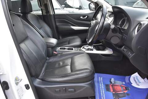 Nissan Navara 2.3 dCi Tekna Auto 4WD Euro 6 4dr - U1757