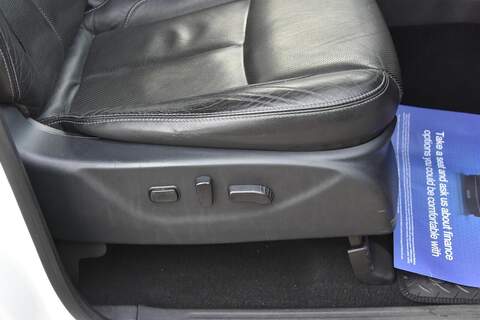 Nissan Navara 2.3 dCi Tekna Auto 4WD Euro 6 4dr - U1757