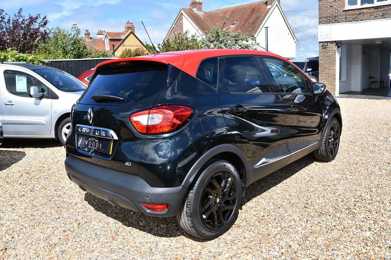 2015 Renault Captur thumbnail 4