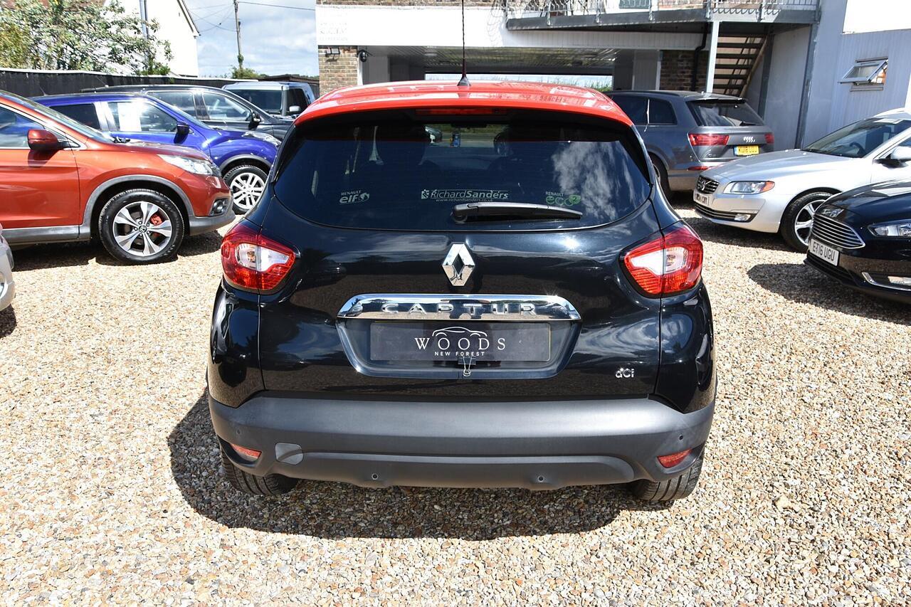2015 Renault Captur thumbnail 5