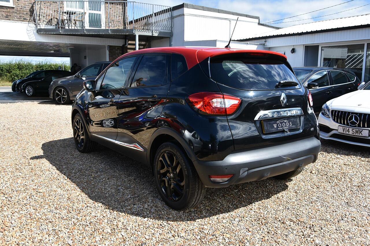 2015 Renault Captur thumbnail 6