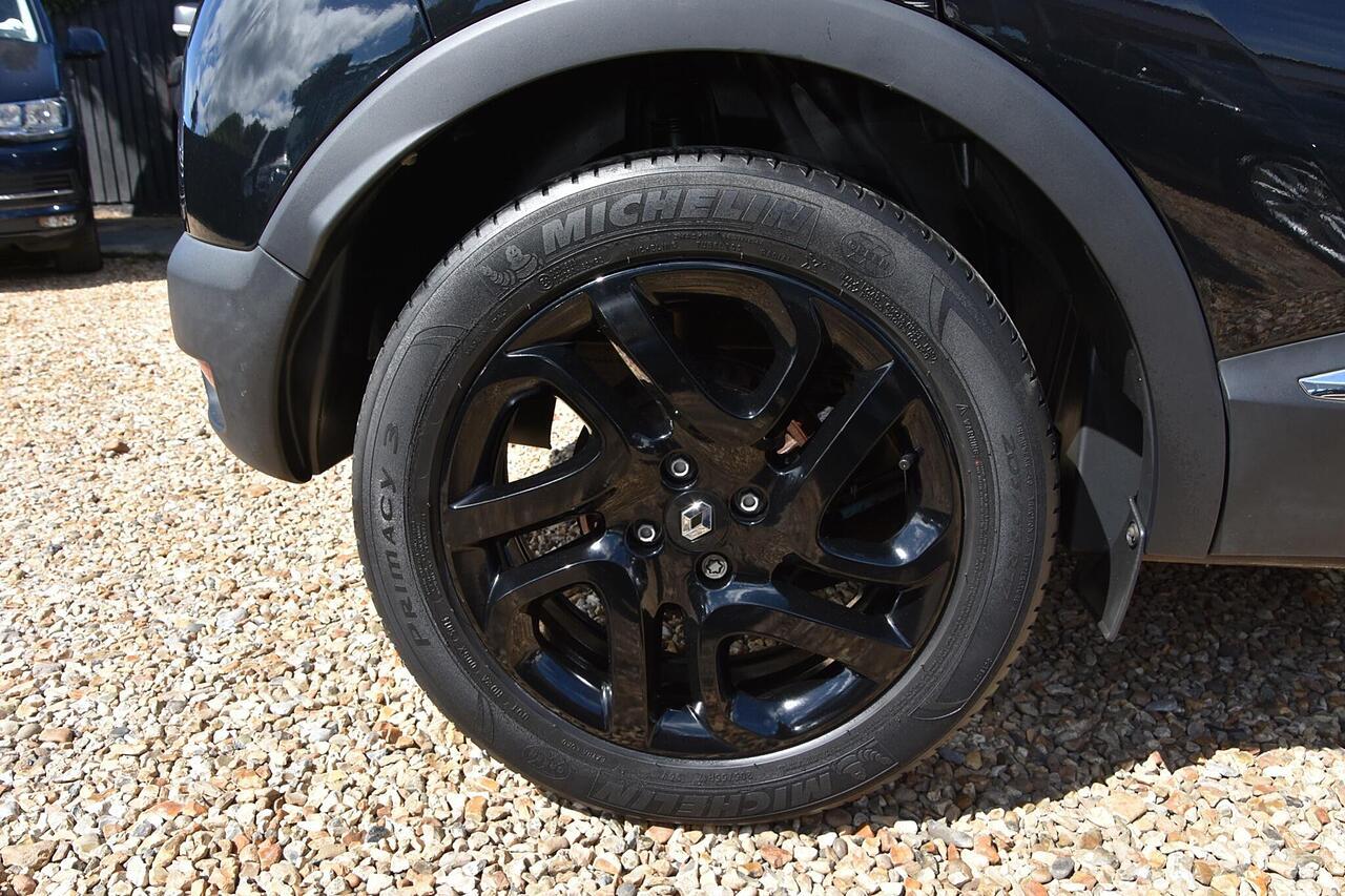 2015 Renault Captur thumbnail 10