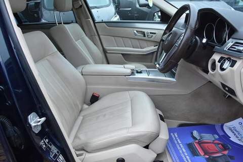 Mercedes-Benz E Class 2.1 E220 BlueTEC AMG Night Edition (Premium) G-Tronic+ Euro 6 (s/s) 5dr - U1766