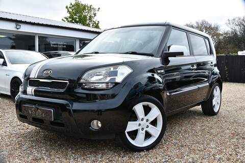 Kia Soul Defender 90 SUV 2 Manual Diesel