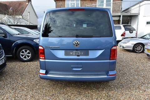 Volkswagen Transporter 2.0 BiTDI T30 BlueMotion Tech Highline Kombi Double Cab 5dr Diesel DSG FWD SWB Euro 5 (s/s) (180 ps) - U1783