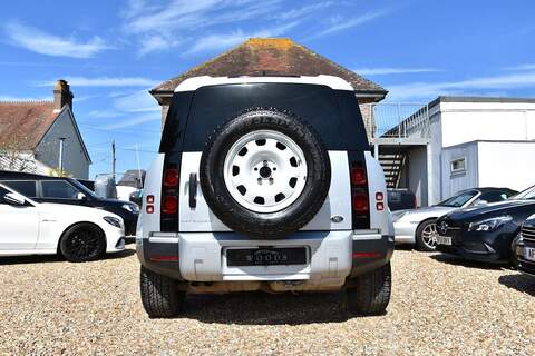 Land Rover Defender 110 2.0 SD4 Auto 4WD Euro 6 (s/s) 5dr - U1792
