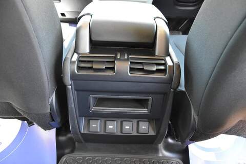 Land Rover Defender 110 2.0 SD4 Auto 4WD Euro 6 (s/s) 5dr - U1792