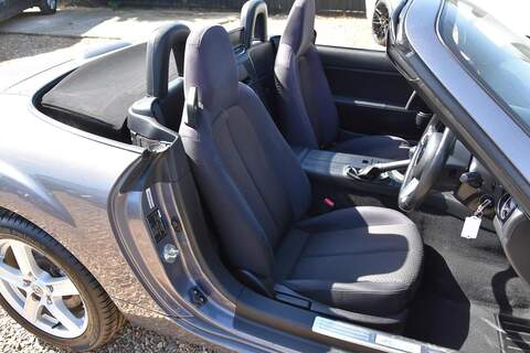 Mazda MX-5 1.8i Euro 4 2dr - U1795
