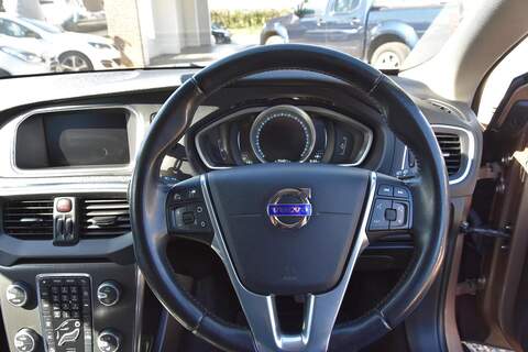 Volvo V40 Cross Country 2.0 D4 Lux Nav Euro 6 (s/s) 5dr - U1798