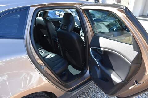 Volvo V40 Cross Country 2.0 D4 Lux Nav Euro 6 (s/s) 5dr - U1798