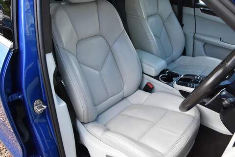 Porsche Macan 3.0 TD V6 S PDK 4WD Euro 6 (s/s) 5dr - U1800