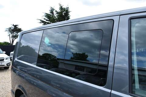 Volkswagen Transporter 2.0 TDI T32 Highline Kombi DSG FWD SWB Euro 6 (s/s) 5dr - U1805