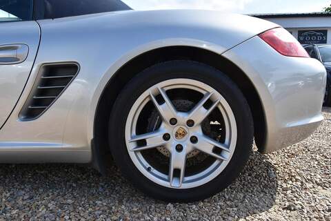 Porsche Boxster 2.7 987 2dr - U1808