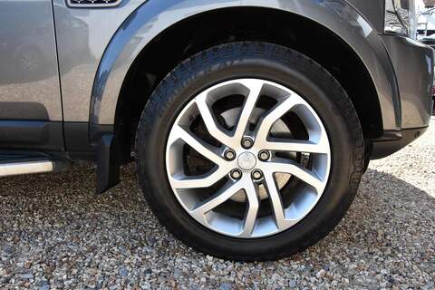 Land Rover Discovery 4 3.0 SD V6 SE Auto 4WD 5dr - U1814