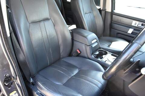 Land Rover Discovery 4 3.0 SD V6 SE Auto 4WD 5dr - U1814