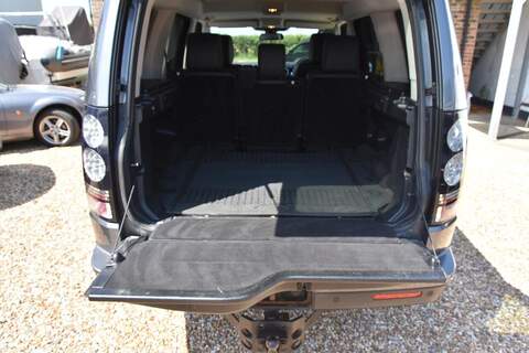 Land Rover Discovery 4 3.0 SD V6 SE Auto 4WD 5dr - U1814