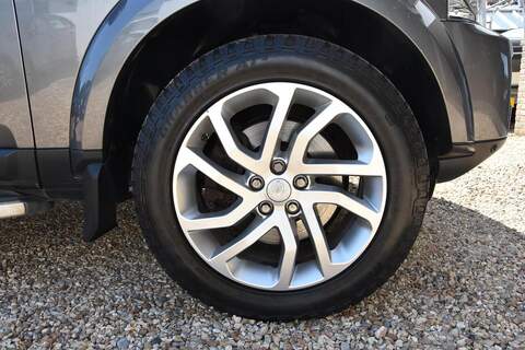 Land Rover Discovery 4 3.0 SD V6 SE Auto 4WD 5dr - U1814