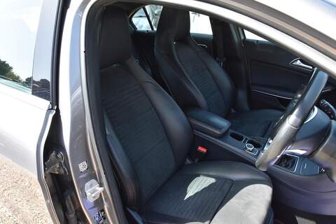 Mercedes-Benz A Class 1.5 A180d AMG Line (Executive) Euro 6 (s/s) 5dr - U1817