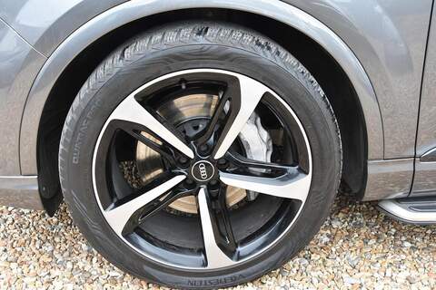 Audi Q7 3.0 TDI V6 Black Edition Tiptronic quattro Euro 6 (s/s) 5dr - U1819