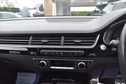 Audi Q7 3.0 TDI V6 Black Edition Tiptronic quattro Euro 6 (s/s) 5dr - U1819