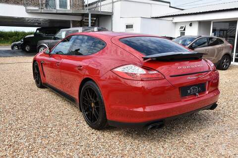 Porsche Panamera 4.8T V8 GTS PDK 4WD Euro 5 (s/s) 5dr - U1822