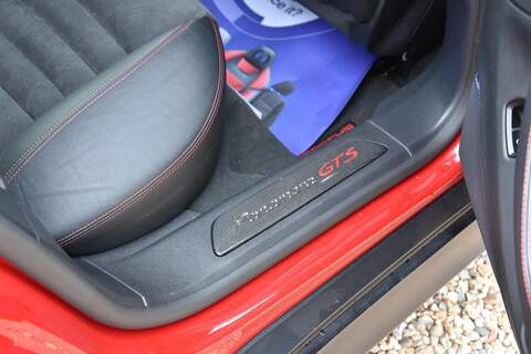 Porsche Panamera 4.8T V8 GTS PDK 4WD Euro 5 (s/s) 5dr - U1822