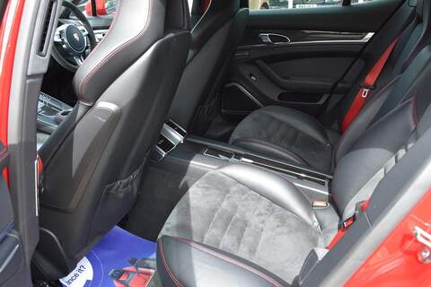 Porsche Panamera 4.8T V8 GTS PDK 4WD Euro 5 (s/s) 5dr - U1822