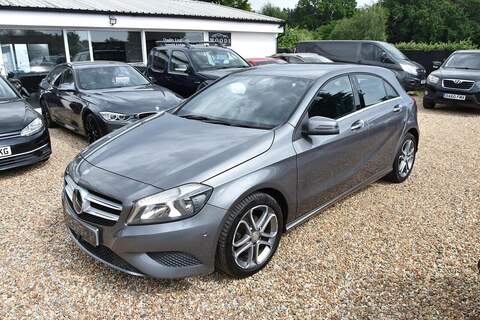 Mercedes-Benz A Class 1.8 A180 CDI BlueEfficiency Sport 7G-DCT Euro 5 (s/s) 5dr - U1825