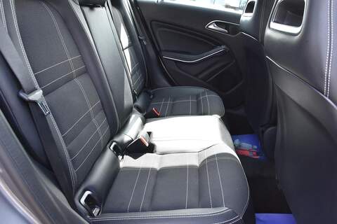 Mercedes-Benz A Class 1.8 A180 CDI BlueEfficiency Sport 7G-DCT Euro 5 (s/s) 5dr - U1825