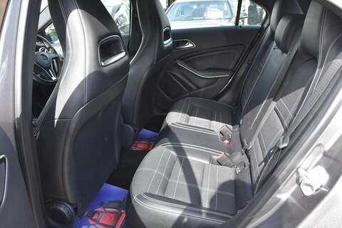 Mercedes-Benz A Class 1.8 A180 CDI BlueEfficiency Sport 7G-DCT Euro 5 (s/s) 5dr - U1825