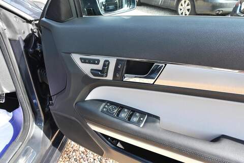 Mercedes-Benz E Class 3.0 E350 CDI V6 BlueEfficiency Sport Cabriolet G-Tronic Euro 5 2dr - U1830