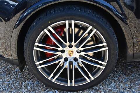 Porsche Cayenne 4.8T V8 Turbo TiptronicS 4WD Euro 6 (s/s) 5dr - U1833