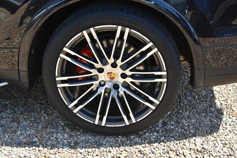 Porsche Cayenne 4.8T V8 Turbo TiptronicS 4WD Euro 6 (s/s) 5dr - U1833