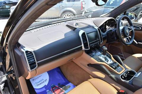 Porsche Cayenne 4.8T V8 Turbo TiptronicS 4WD Euro 6 (s/s) 5dr - U1833