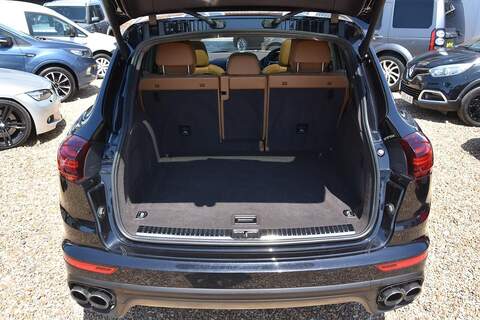 Porsche Cayenne 4.8T V8 Turbo TiptronicS 4WD Euro 6 (s/s) 5dr - U1833