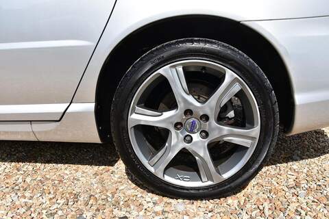 Volvo V70 2.4 D5 SE Lux Estate 5dr Diesel Geartronic Euro 5 (215 ps) - U1839