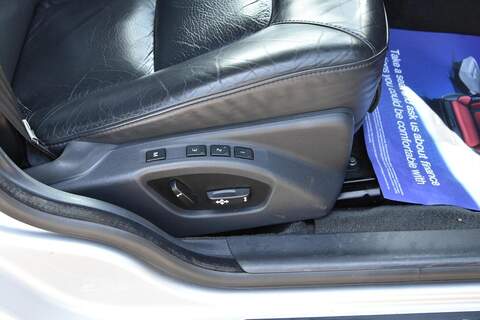Volvo V70 2.4 D5 SE Lux Estate 5dr Diesel Geartronic Euro 5 (215 ps) - U1839