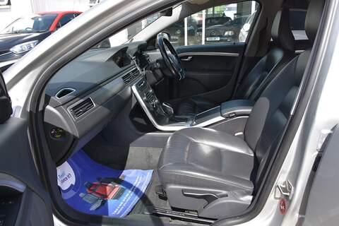Volvo V70 2.4 D5 SE Lux Estate 5dr Diesel Geartronic Euro 5 (215 ps) - U1839