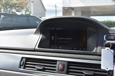 Volvo V70 2.4 D5 SE Lux Estate 5dr Diesel Geartronic Euro 5 (215 ps) - U1839
