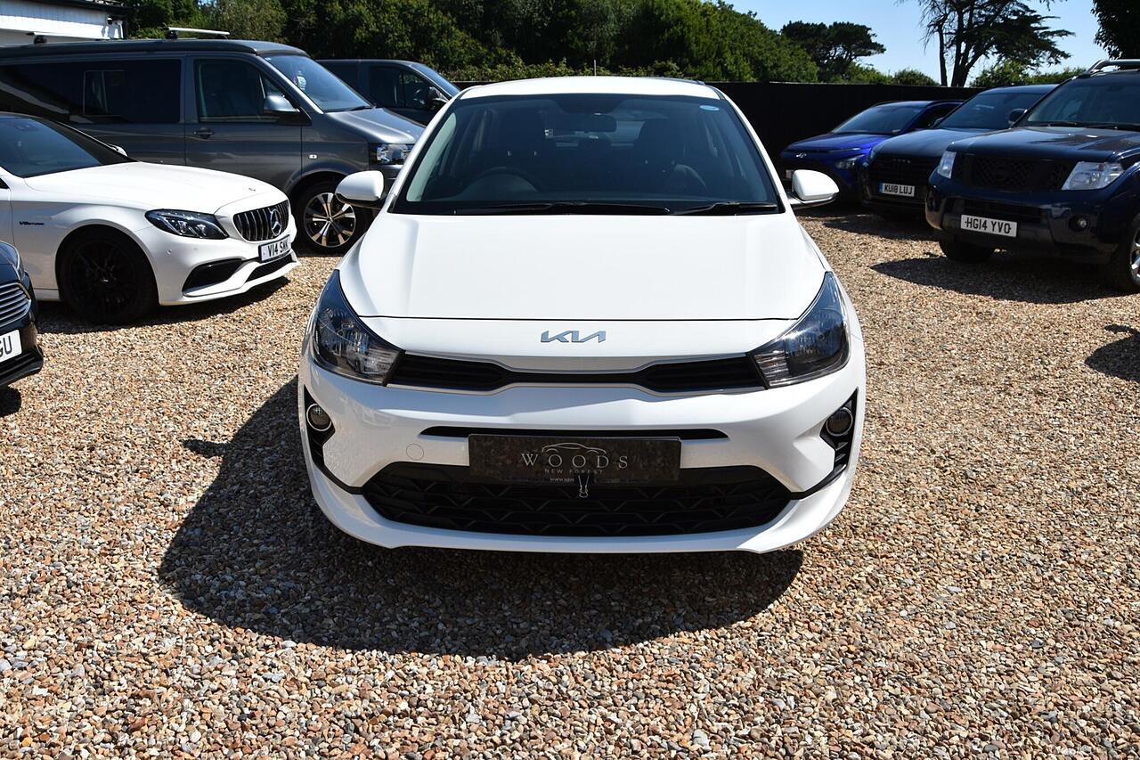 2021 KIA Rio thumbnail 2